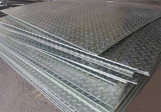 Thép dập gân/chống trượt